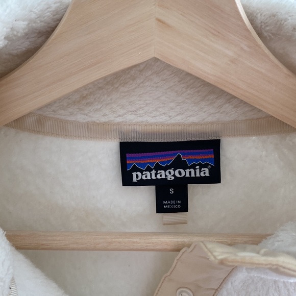 Patagonia Cream Pullover - Picture 4 of 4